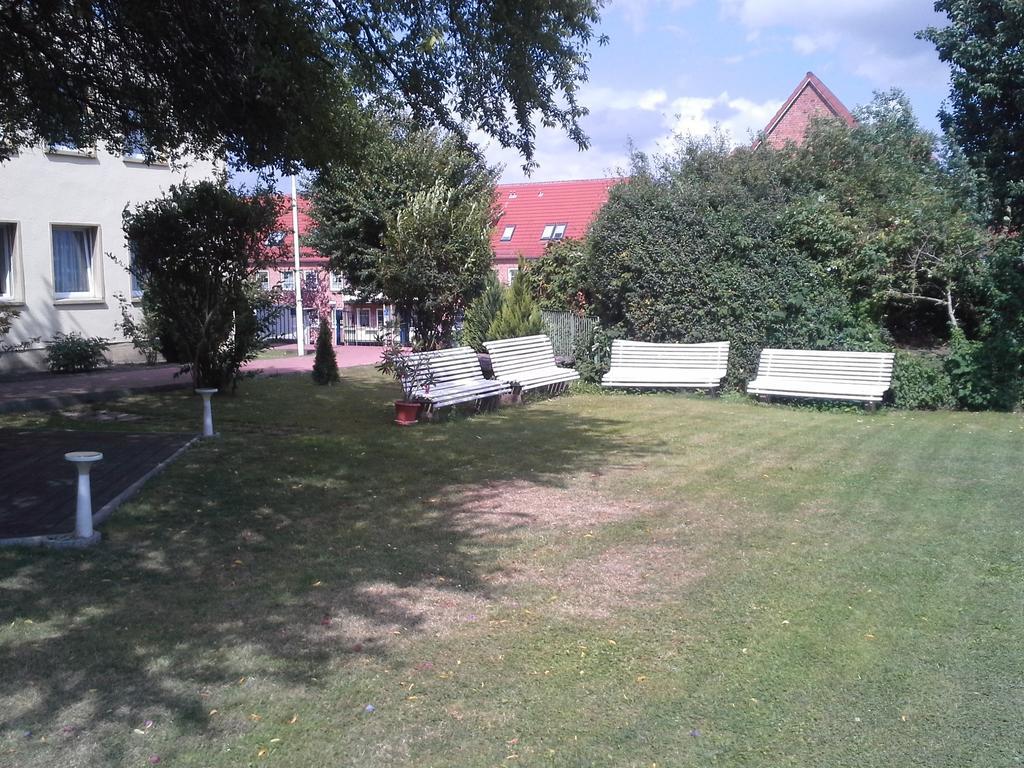 Hotel Bertramshof Wismar Exterior photo