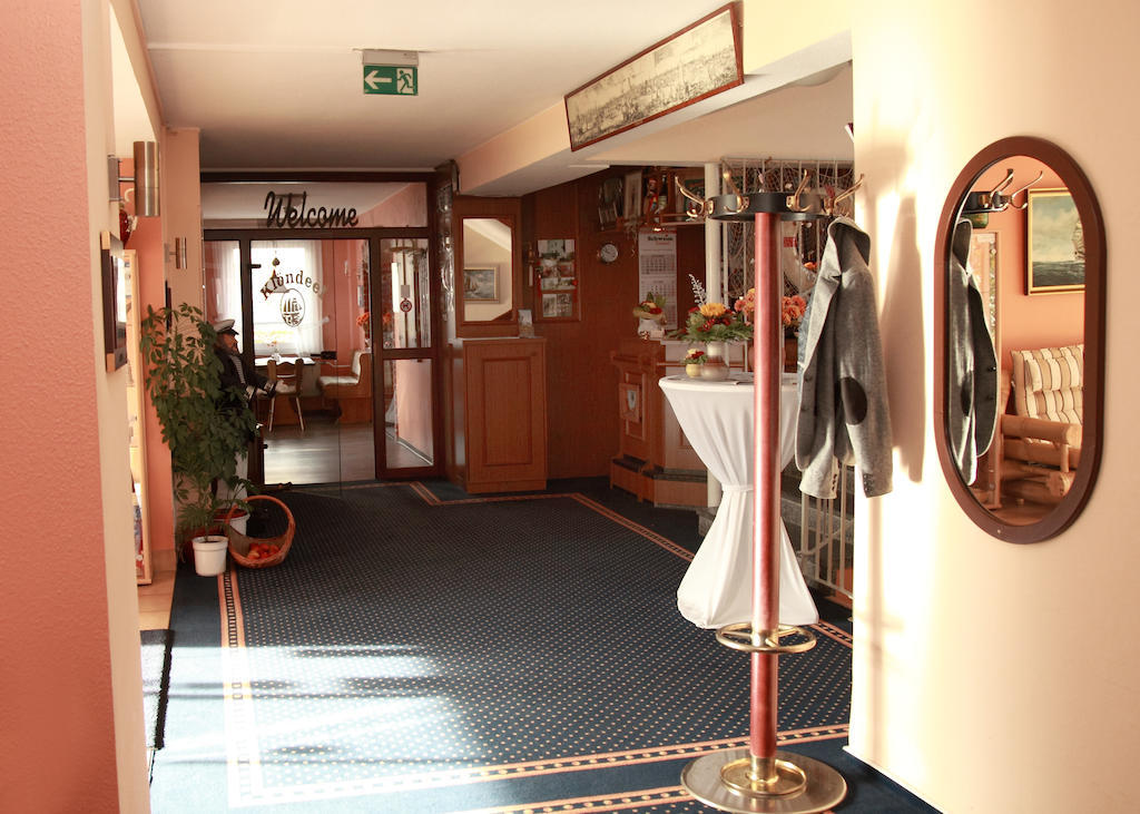 Hotel Bertramshof Wismar Exterior photo